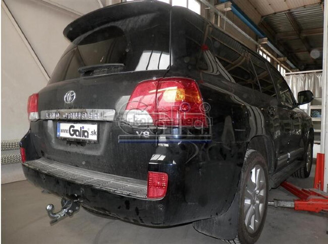 Фаркоп Galia оцинкованный (быстросъемный шар) для Toyota Land Cruiser 200/Lexus LX Фаркоп Galia оцинкованный (быстросъемный шар) для Toyota Land Cruiser 200/Lexus LX
