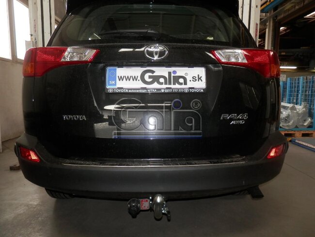 Фаркоп Galia оцинкованный (быстросъемный шар) для Toyota RAV4 IV Фаркоп Galia оцинкованный (быстросъемный шар) для Toyota RAV4 IV