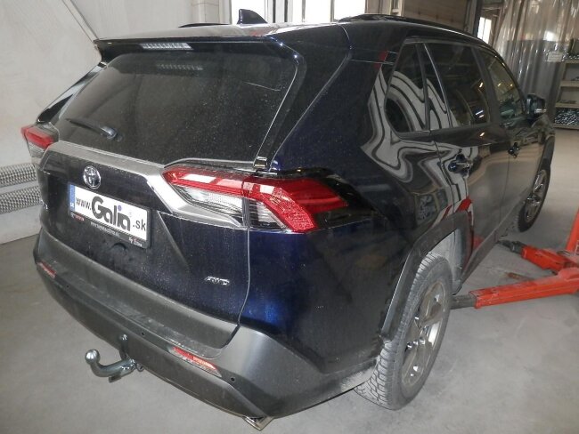 Фаркоп Galia оцинкованный (быстросъемный крюк) для Toyota RAV4 V Фаркоп Galia оцинкованный (быстросъемный крюк) для Toyota RAV4 V