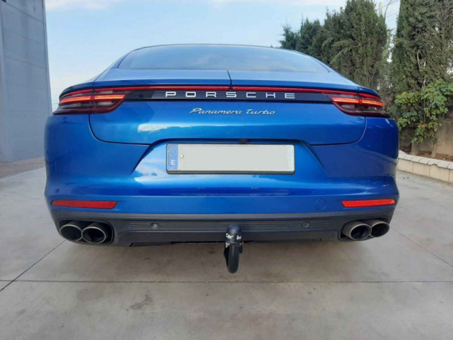 Фаркоп Aragon для PORSCHE Panamera (1/2017 - ) (быстросъемный вертикальный) Фаркоп Aragon для PORSCHE Panamera (1/2017 - ) (быстросъемный вертикальный)