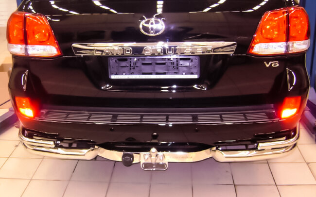 Фаркоп Baltex для Toyota Land Cruiser Prado 200 (с декор. накладкой). Фланцевое крепление Фаркоп Baltex для Toyota Land Cruiser Prado 200 (с декор. накладкой). Фланцевое крепление