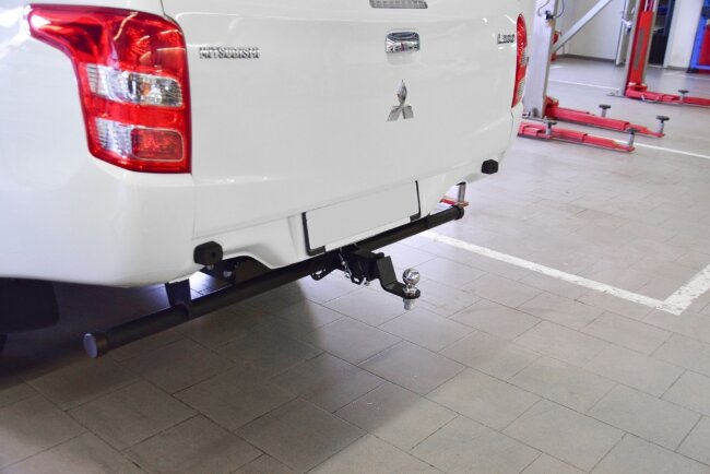 Фаркоп PT Group для Mitsubishi L200 V